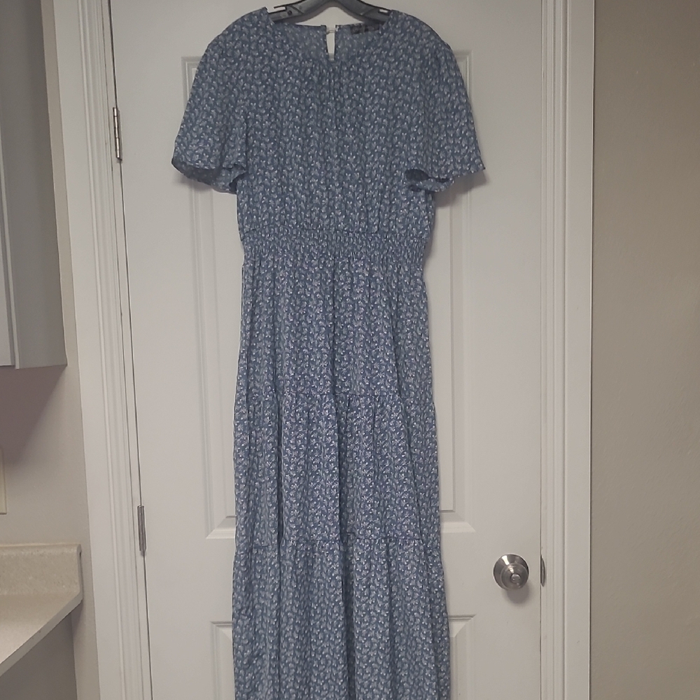 Blue and White Tiered Maxi Sundress with Puff Sleeves